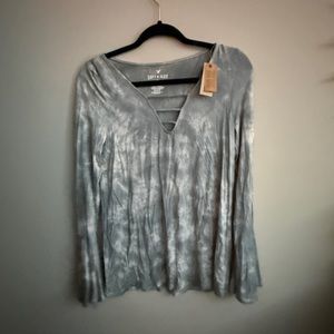 American Eagle Outfitters Gray Relaxed Tie Front Blouse